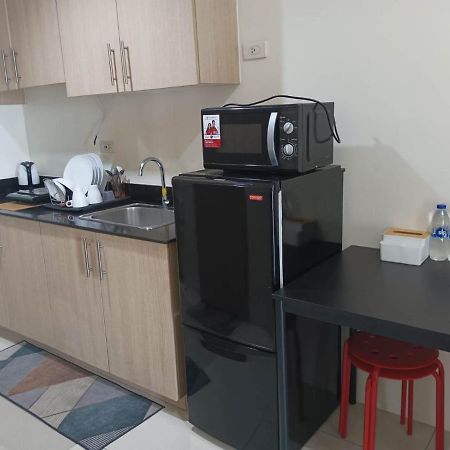 Breeze Residences - 1Br Unit With Balcony -Top Floor Manila Eksteriør billede
