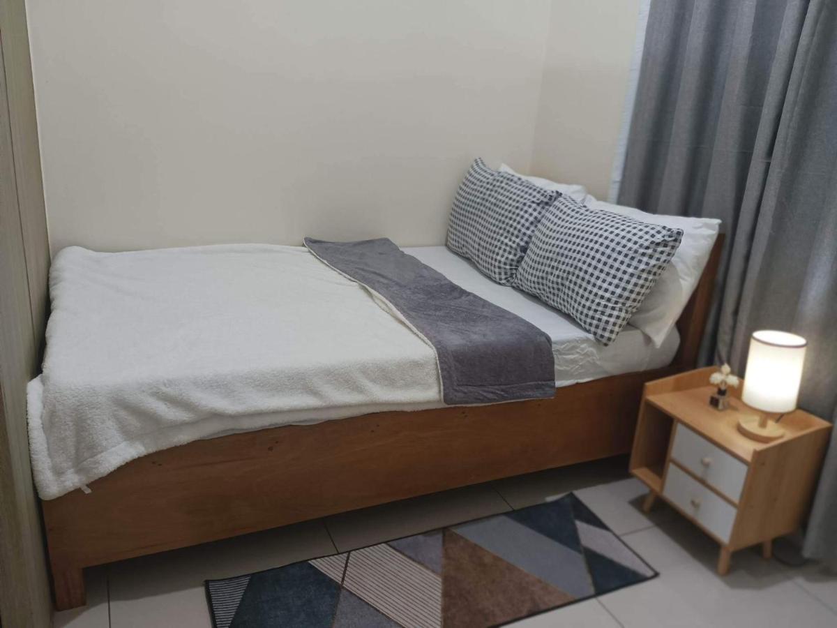 Breeze Residences - 1Br Unit With Balcony -Top Floor Manila Eksteriør billede