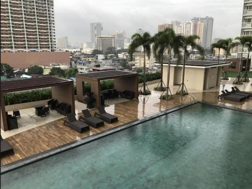 Breeze Residences - 1Br Unit With Balcony -Top Floor Manila Eksteriør billede