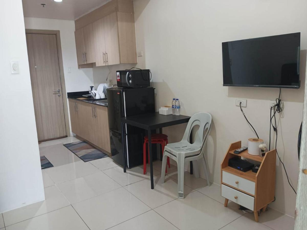 Breeze Residences - 1Br Unit With Balcony -Top Floor Manila Eksteriør billede