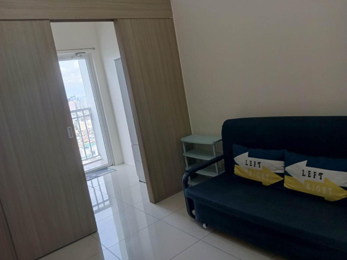 Breeze Residences - 1Br Unit With Balcony -Top Floor Manila Eksteriør billede